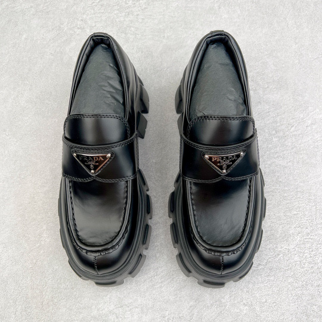 PRADA 普拉达 Monolith 亮面皮革徽标 套穿 低筒 乐福鞋 皮鞋 厚底鞋 女款 黑色 2DE129_B4L_F0002