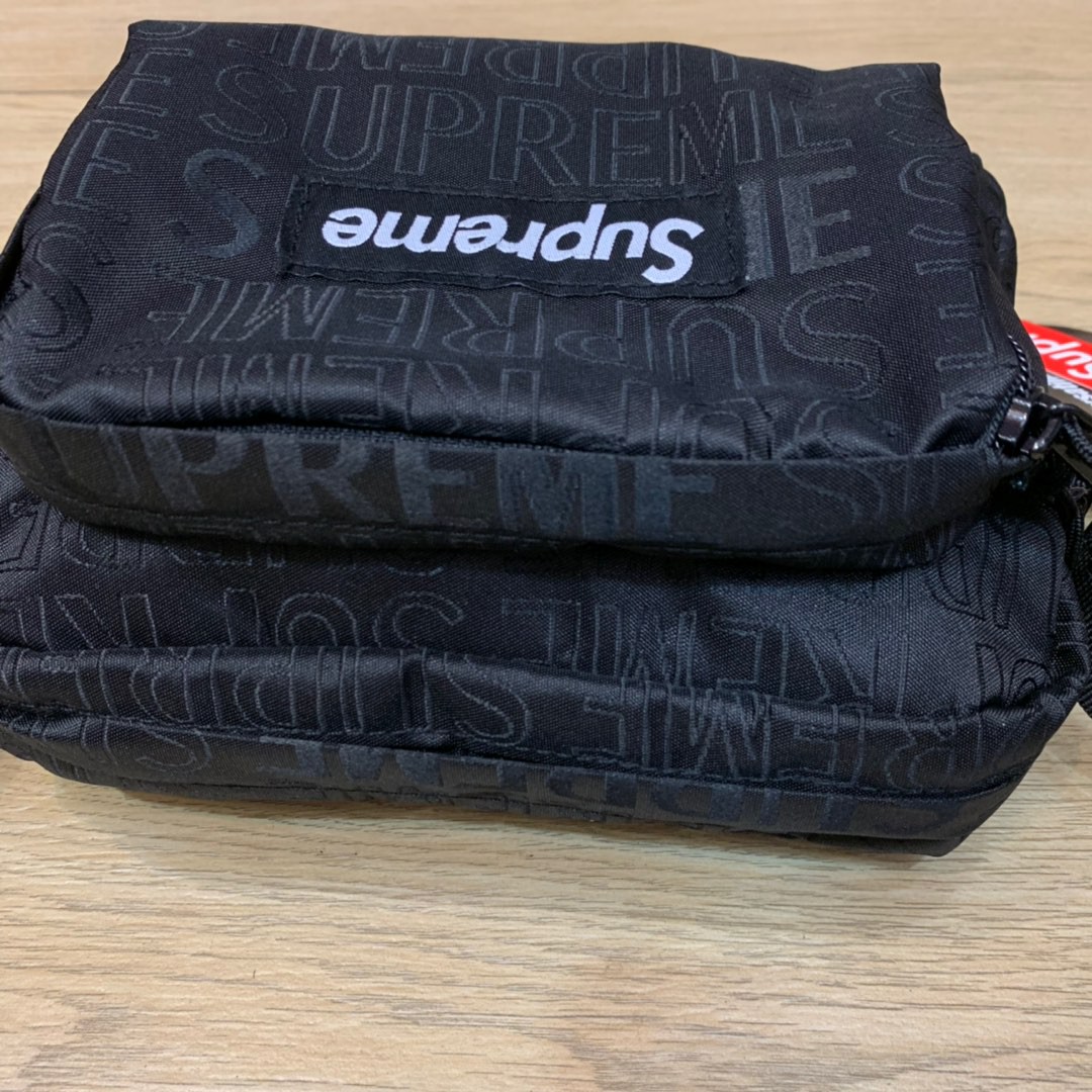 Supreme 字母满印 尼龙 斜挎包 单肩包 黑色 SUP-SS19-031