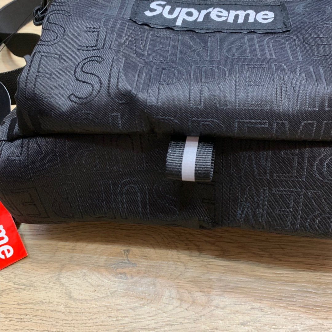 Supreme 字母满印 尼龙 斜挎包 单肩包 黑色 SUP-SS19-031