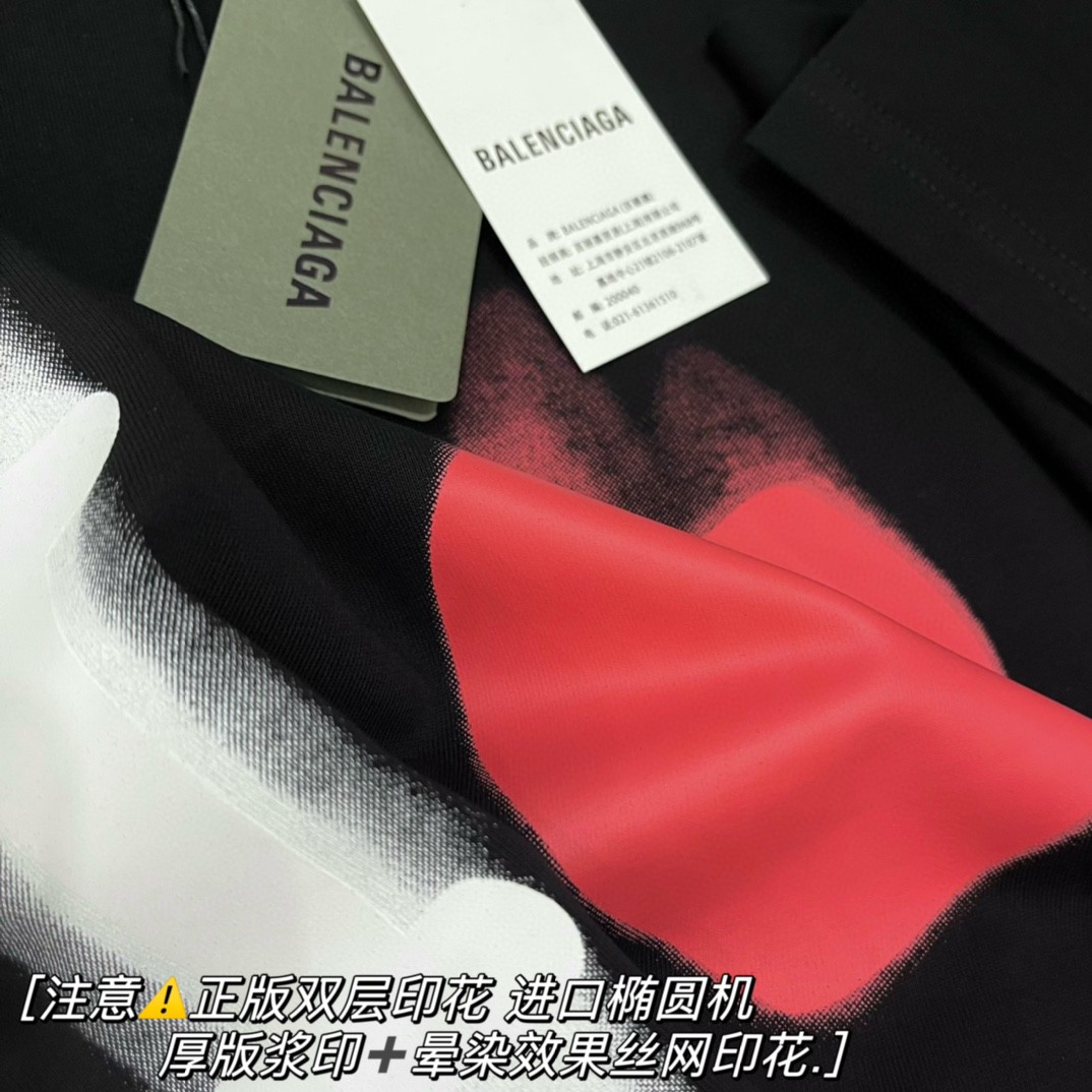 Balenciaga 巴黎世家 字母心形印花 短袖 T恤 圆领 夏季 男女同款 黑色