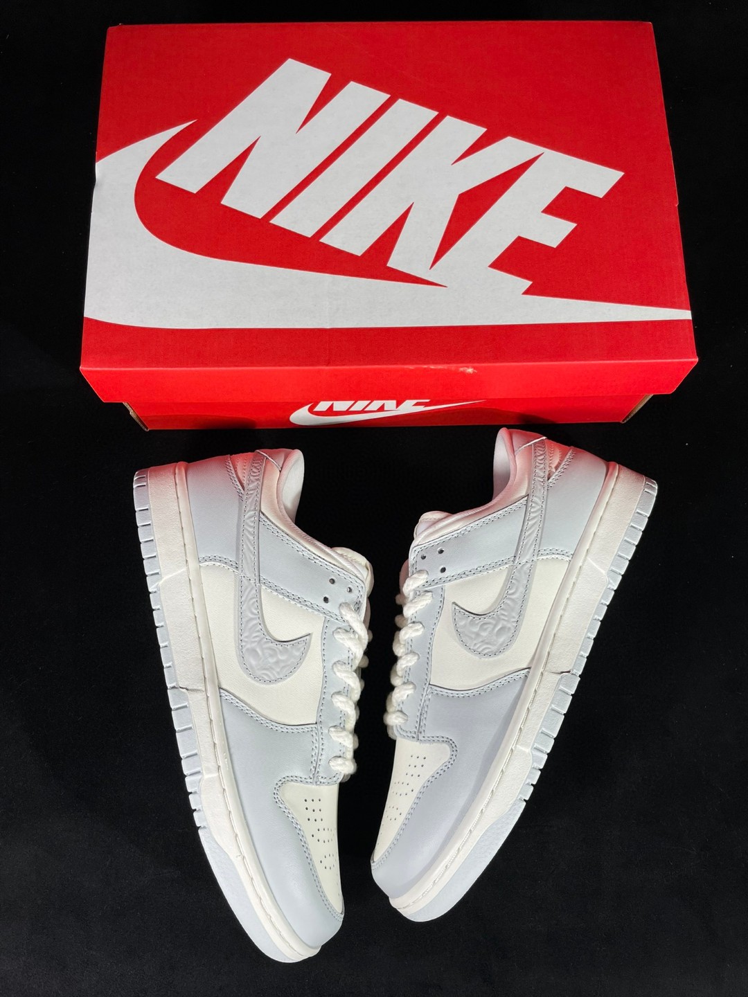 Nike Dunk Low 浮雕 低筒 休闲鞋 板鞋 男鞋 女鞋 灰色 FJ4553-133