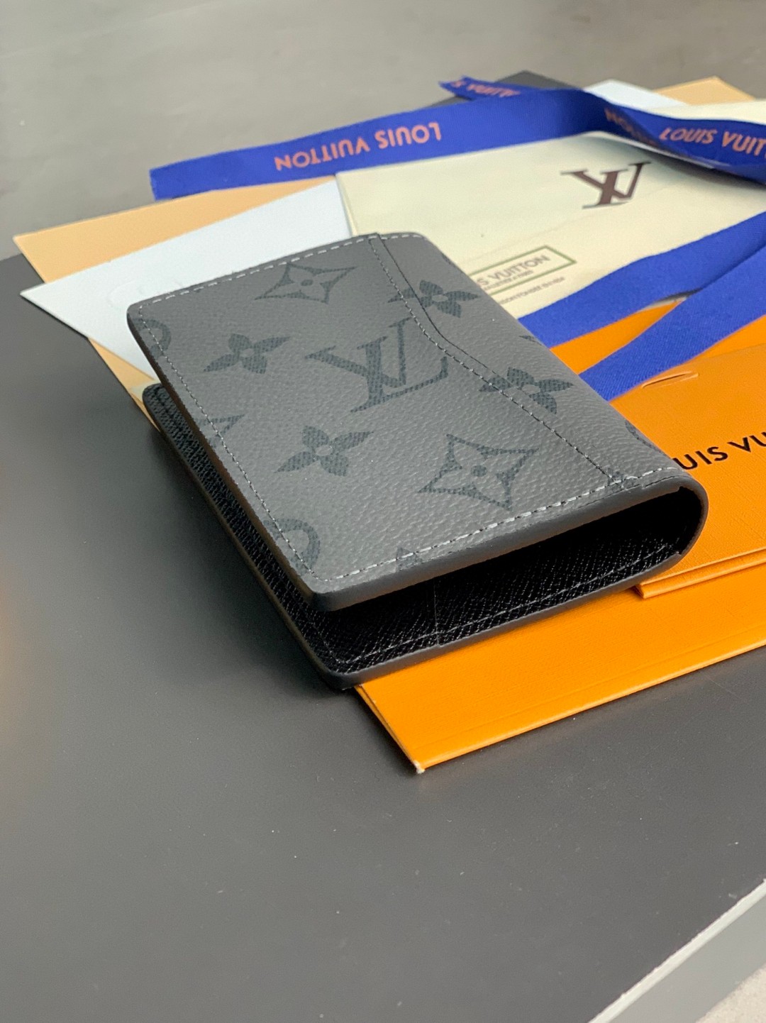 LOUIS VUITTON 路易威登 经典老花印花 钱夹 钱包 卡包 名片夹 男女同款 灰黑色 