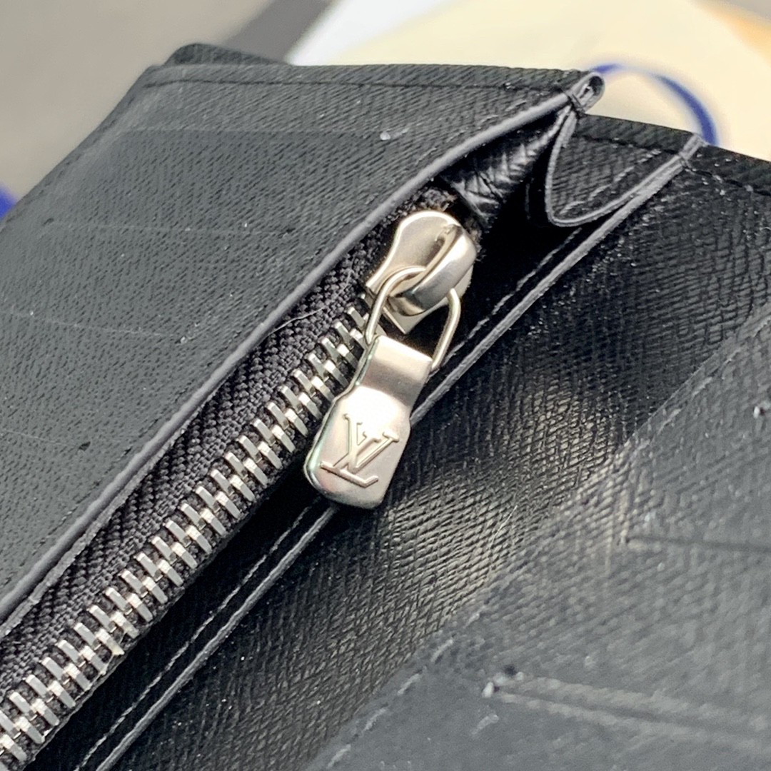 LOUIS VUITTON 路易威登 Brazza经典老花印花 长款 钱夹 钱包 卡包 名片夹 男女同款 灰黑色 M61697