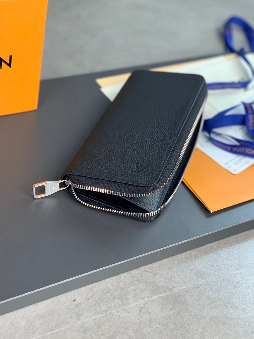 LOUIS VUITTON 路易威登 Zippy 拉链 Taurrilon 皮革 长款 钱夹 钱包 卡包 名片夹 男女同款 黑色 M58412