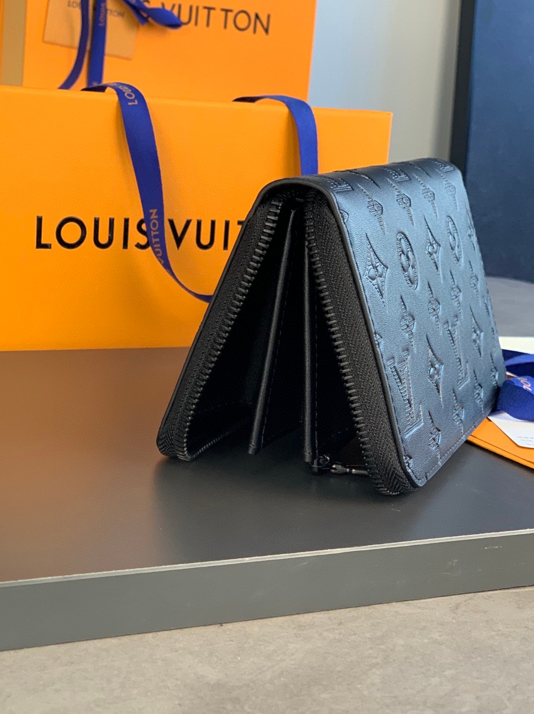 LOUIS VUITTON 路易威登 ZIPPY拉链 竖款 钱夹 钱包 男女同款 黑色 