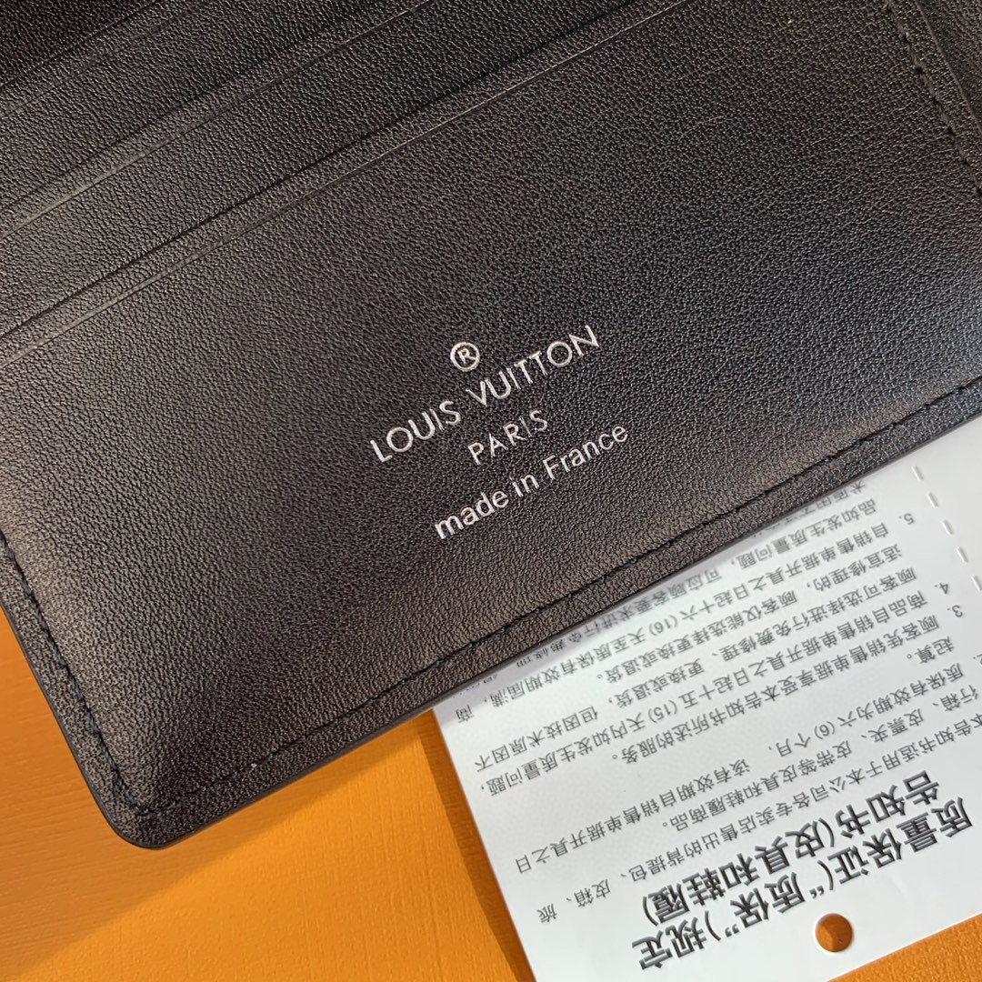 LOUIS VUITTON 路易威登 Multiple 双折字母 钱夹 钱包 男女同款 黑色 M69829