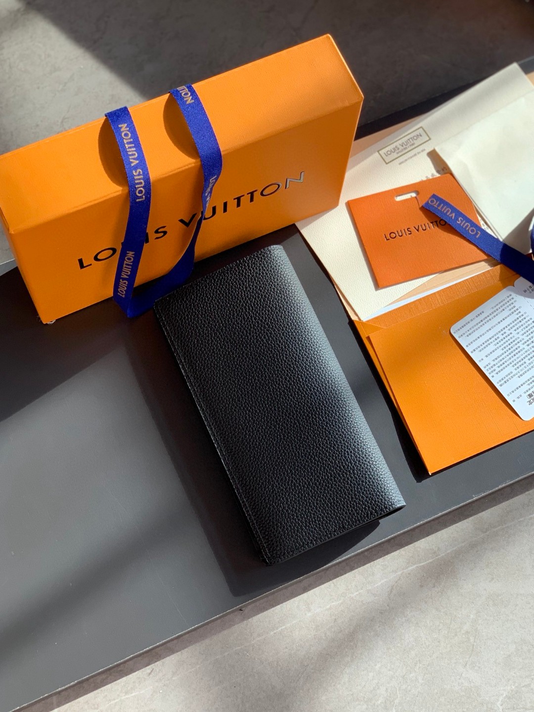 LOUIS VUITTON 路易威登 Portefeuille Brazza LV 长款 钱夹 钱包 男女同款 黑色 M69980