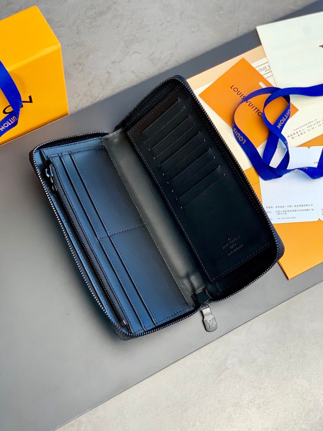 LOUIS VUITTON 路易威登 ZIPPY拉链 竖款 钱夹 钱包 男女同款 黑色 M62902