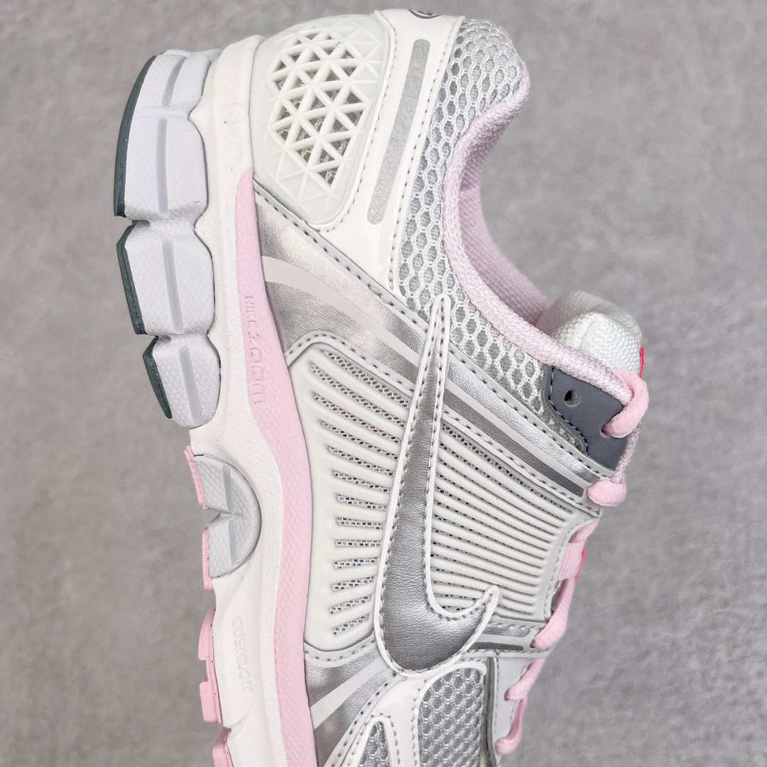 新版 Nike Air Zoom Vomero 5 气垫 低筒 跑步鞋 运动鞋 男鞋 女鞋 白粉色 FN3695-001