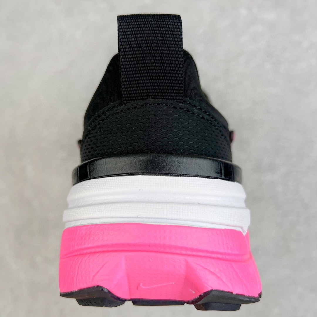 V2K Run Runtekk 低筒 跑步鞋 运动鞋 男鞋 女鞋 黑粉