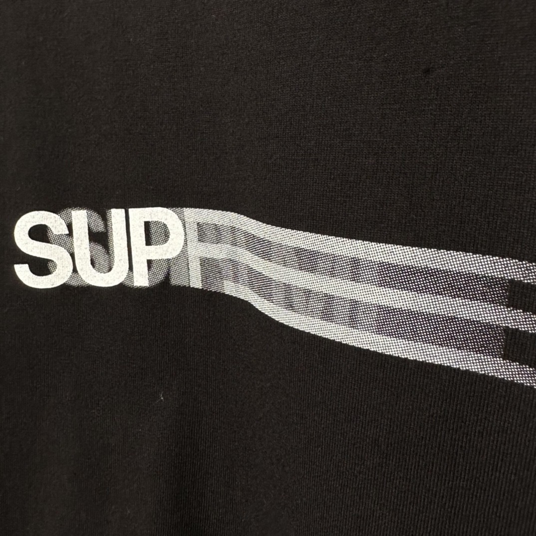 Supreme SS23 WEEK18 MOTION LOGO TEE 幻影 Logo 圆领 短袖 T 恤 男女同款 黑色 SUP-SS23-273