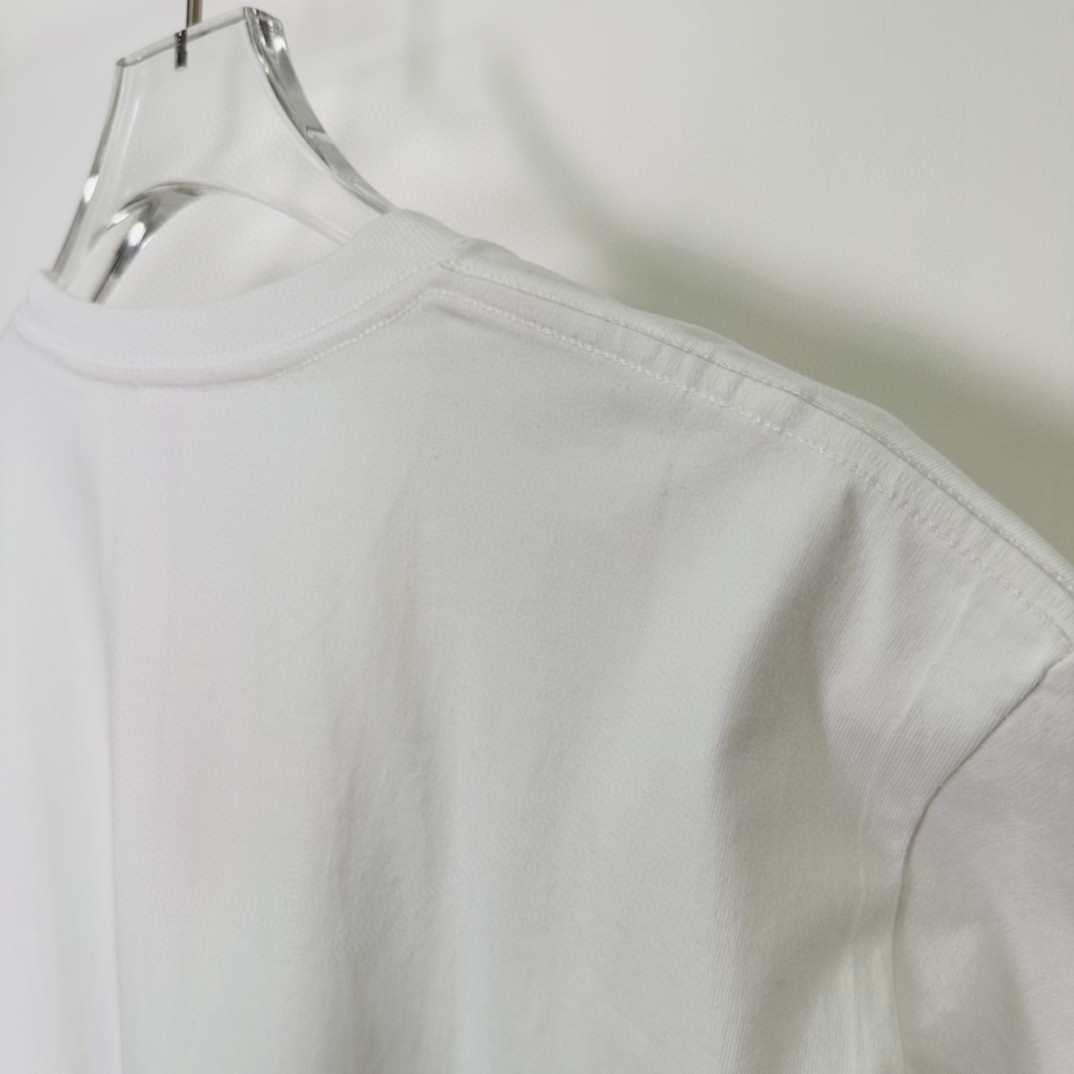 Supreme SS23 WEEK18 MOTION LOGO TEE 幻影 Logo 圆领 短袖 T 恤 男女同款 白色 SUP-SS23-273