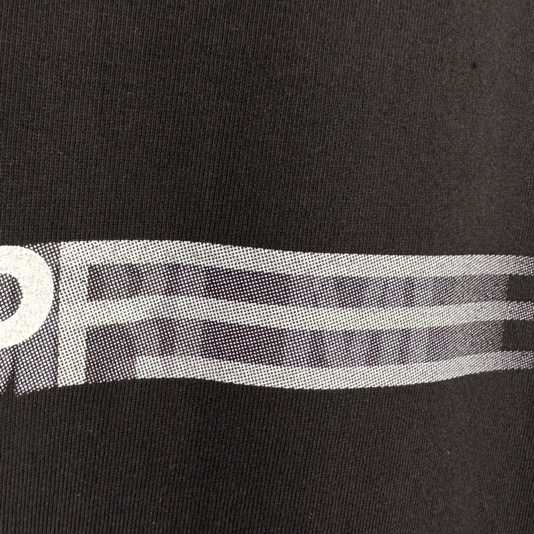 Supreme SS23 WEEK18 MOTION LOGO TEE 幻影 Logo 圆领 短袖 T 恤 男女同款 黑色 SUP-SS23-273