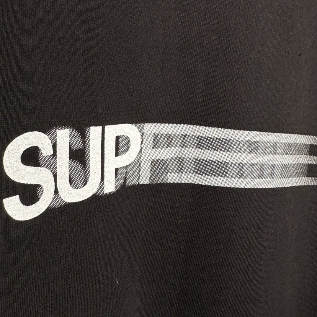 Supreme SS23 WEEK18 MOTION LOGO TEE 幻影 Logo 圆领 短袖 T 恤 男女同款 黑色 SUP-SS23-273