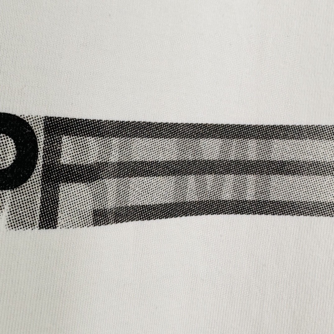 Supreme SS23 WEEK18 MOTION LOGO TEE 幻影 Logo 圆领 短袖 T 恤 男女同款 白色 SUP-SS23-273