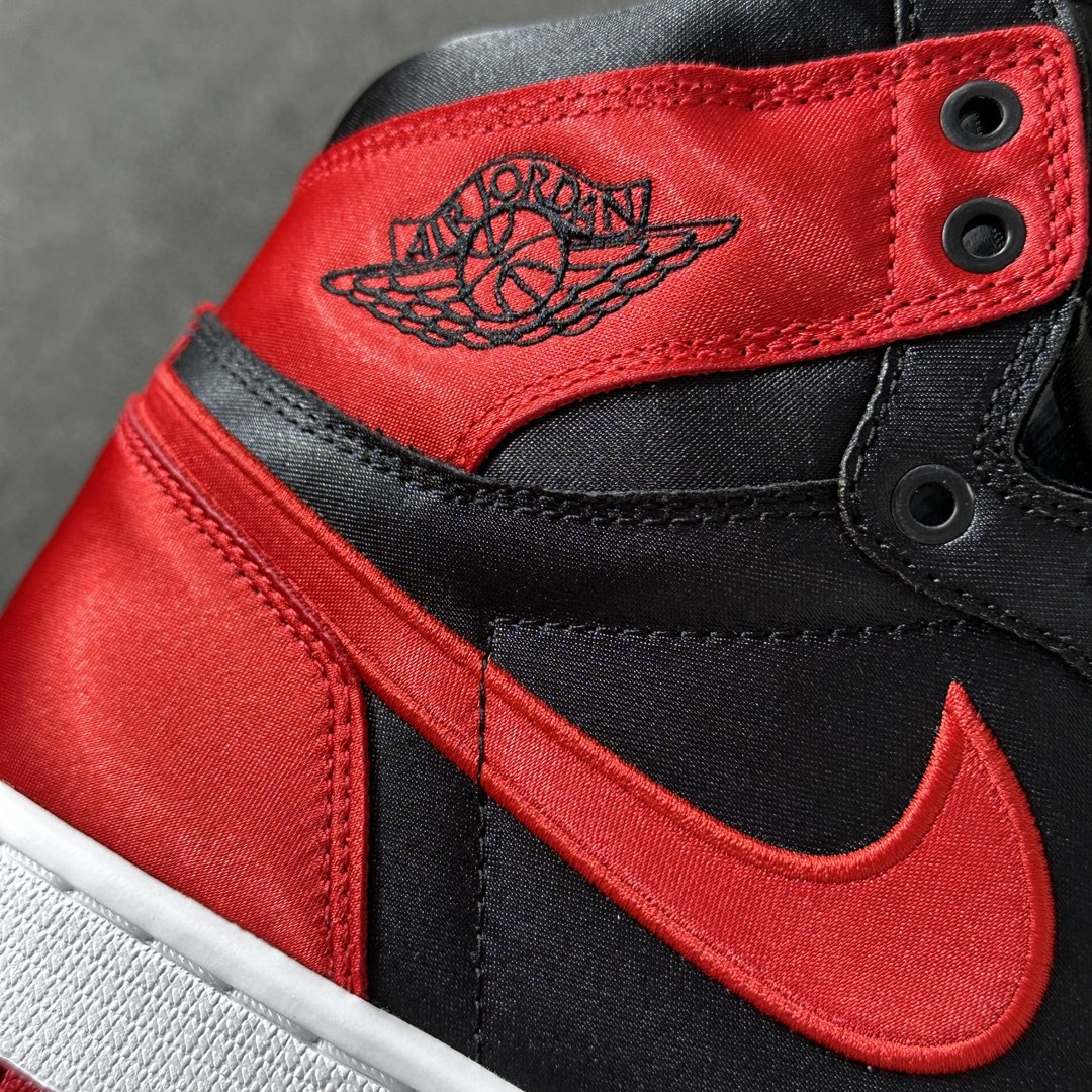 Jordan Air Jordan 1 AJ1 High OG Satin Bred 高筒 篮球鞋 球鞋 休闲鞋 男鞋 板鞋 917359-001 