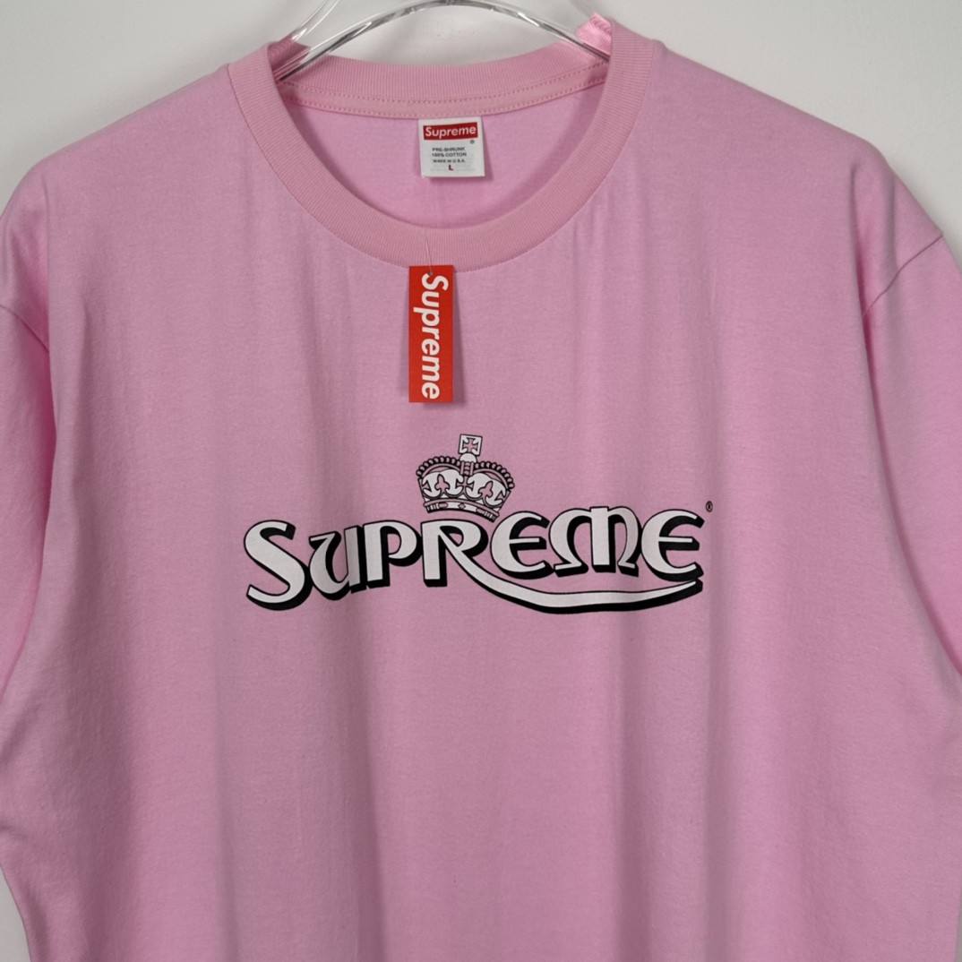 Supreme SS23 WEEK18 CROWN TEE 字母印花 圆领 短袖 T 恤 男女同款 粉色 白色 黑色 SUP-SS23-281