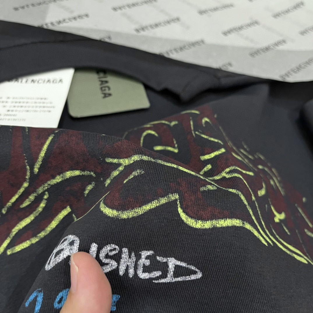 Balenciaga 巴黎世家 logo字母印花 短袖 T恤 圆领 夏季 男女同款 黑色 739028TPVM81568