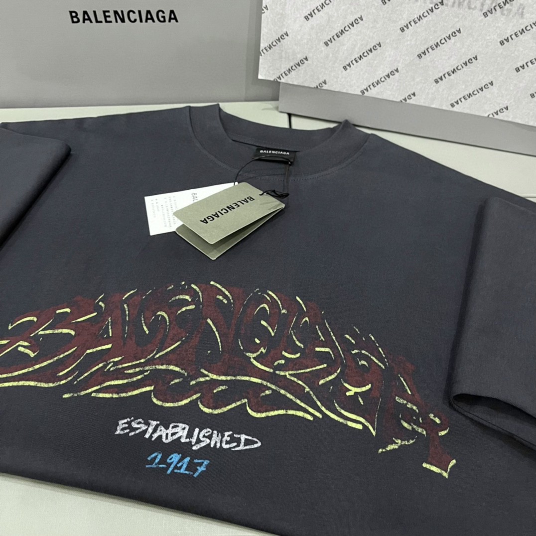 Balenciaga 巴黎世家 logo字母印花 短袖 T恤 圆领 夏季 男女同款 黑色 739028TPVM81568