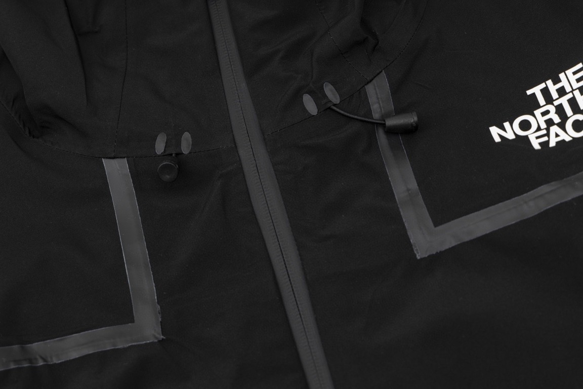 [Copy]THE NORTH FACE 北面 新春兔年限定系列  ICON 1986品牌 Logo 迷彩印花 棕色 灰色 冲锋衣 夾克 防水 防風 外套 男款 女款 NF0A7UR9-II7