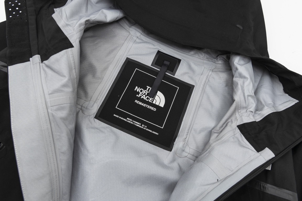 [Copy]THE NORTH FACE 北面 新春兔年限定系列  ICON 1986品牌 Logo 迷彩印花 棕色 灰色 冲锋衣 夾克 防水 防風 外套 男款 女款 NF0A7UR9-II7