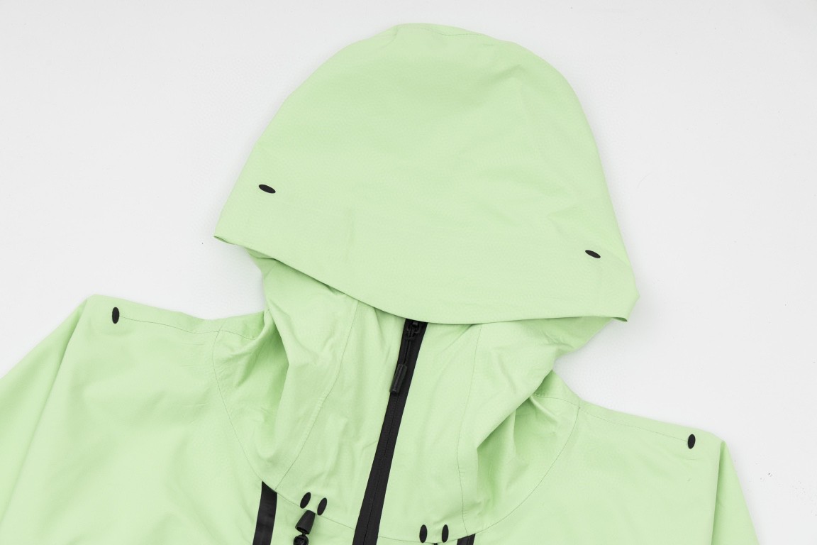 [Copy]THE NORTH FACE 北面 新春兔年限定系列  ICON 1986品牌 Logo 迷彩印花 棕色 灰色 冲锋衣 夾克 防水 防風 外套 男款 女款 NF0A7UR9-II7