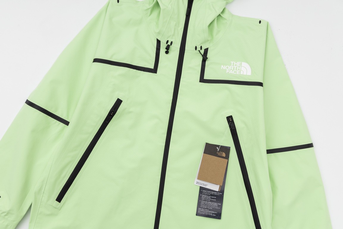 [Copy]THE NORTH FACE 北面 新春兔年限定系列  ICON 1986品牌 Logo 迷彩印花 棕色 灰色 冲锋衣 夾克 防水 防風 外套 男款 女款 NF0A7UR9-II7