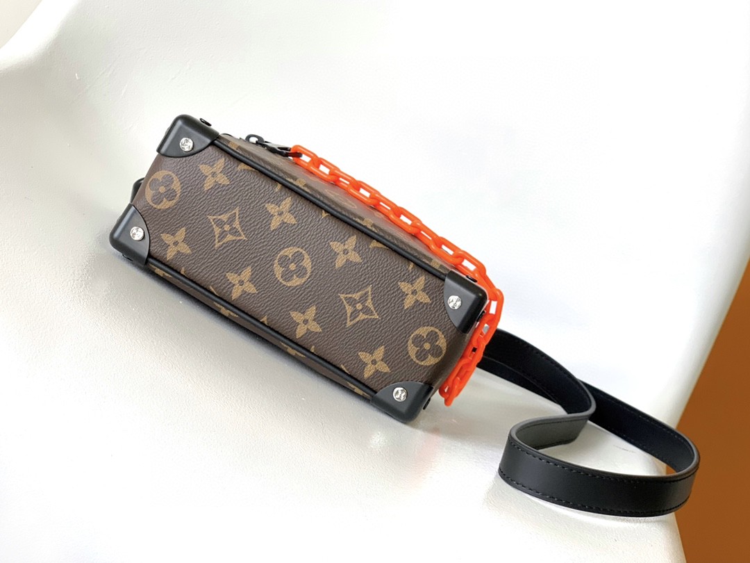 LOUIS VUITTON SOFT TRUNK 经典老花满印链条肩带涂层帆布拼牛皮饰边小方包 斜挎包 单肩包 相机包 男女同款 黑棕色 M44480