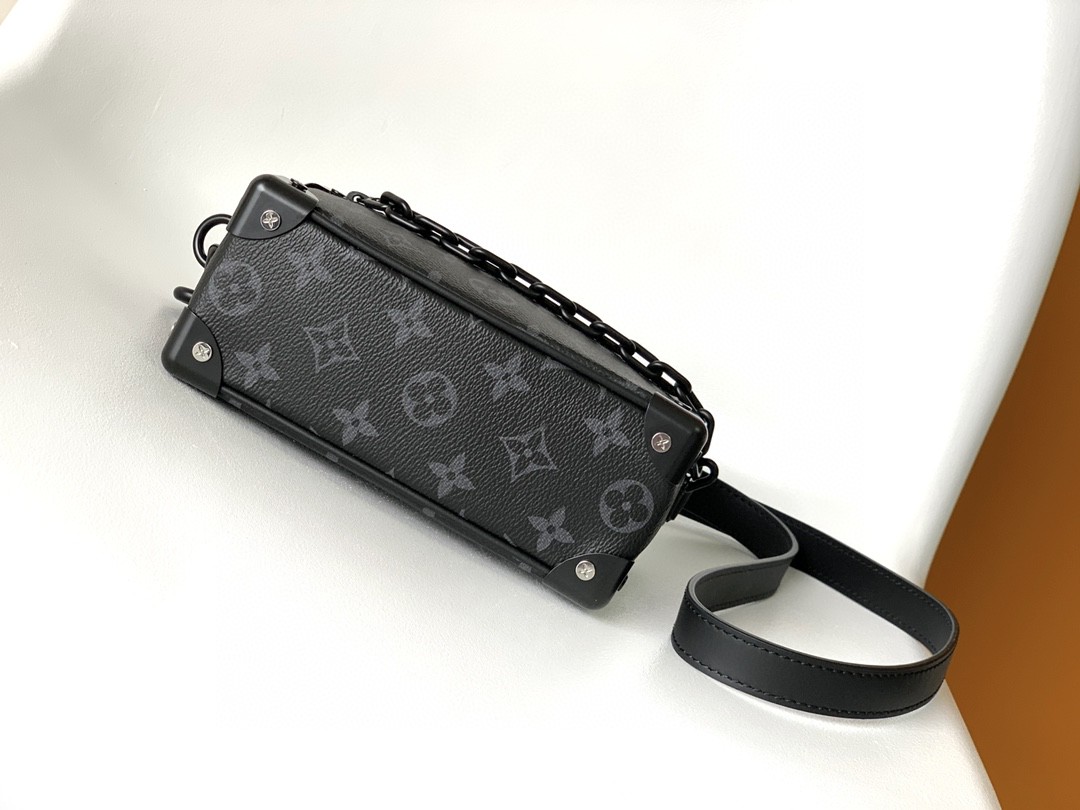 LOUIS VUITTON SOFT TRUNK 经典老花满印链条肩带涂层帆布拼牛皮饰边小方包 斜挎包 单肩包 相机包 男女同款 黑色 M44735