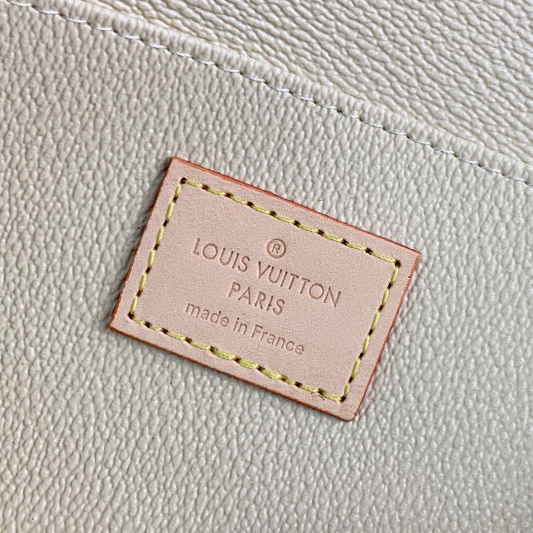 LOUIS VUITTON LV 经典老花满印 手拿包 化妆包 单肩包 斜挎包 女款 棕色 M47353