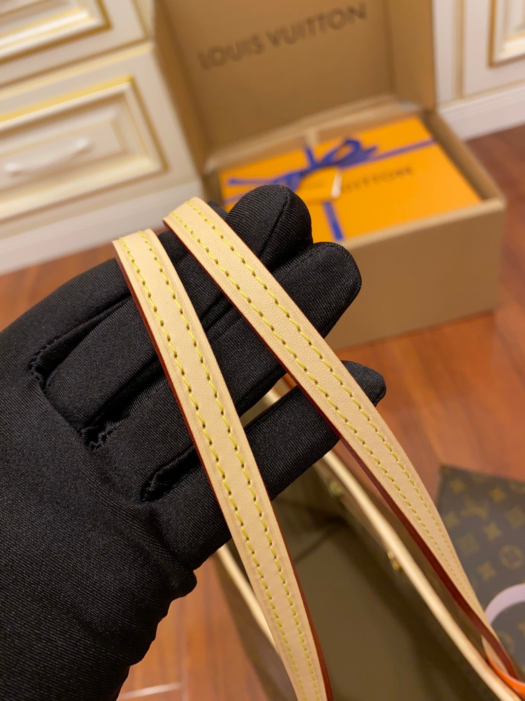 LOUIS VUITTON NEVERFULL MM 老花配色涂层帆布拼牛皮饰边 单肩包 手提包 托特包 女款 中号 棕色 M40995