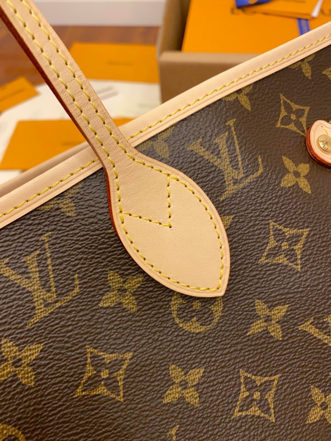 LOUIS VUITTON NEVERFULL MM 老花配色涂层帆布拼牛皮饰边 单肩包 手提包 托特包 女款 中号 棕色 M41177