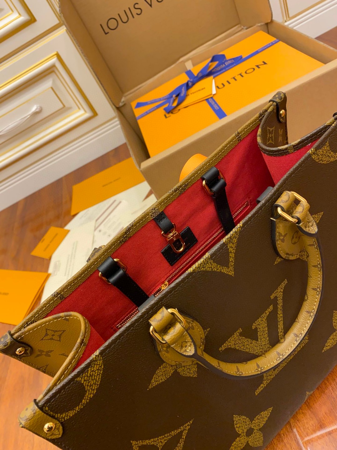 LOUIS VUITTON ONTHEGO MM 经典老花满印涂层帆布托特包 单肩包 斜挎包 手提包 女款 中号 棕色 焦糖色 M45321