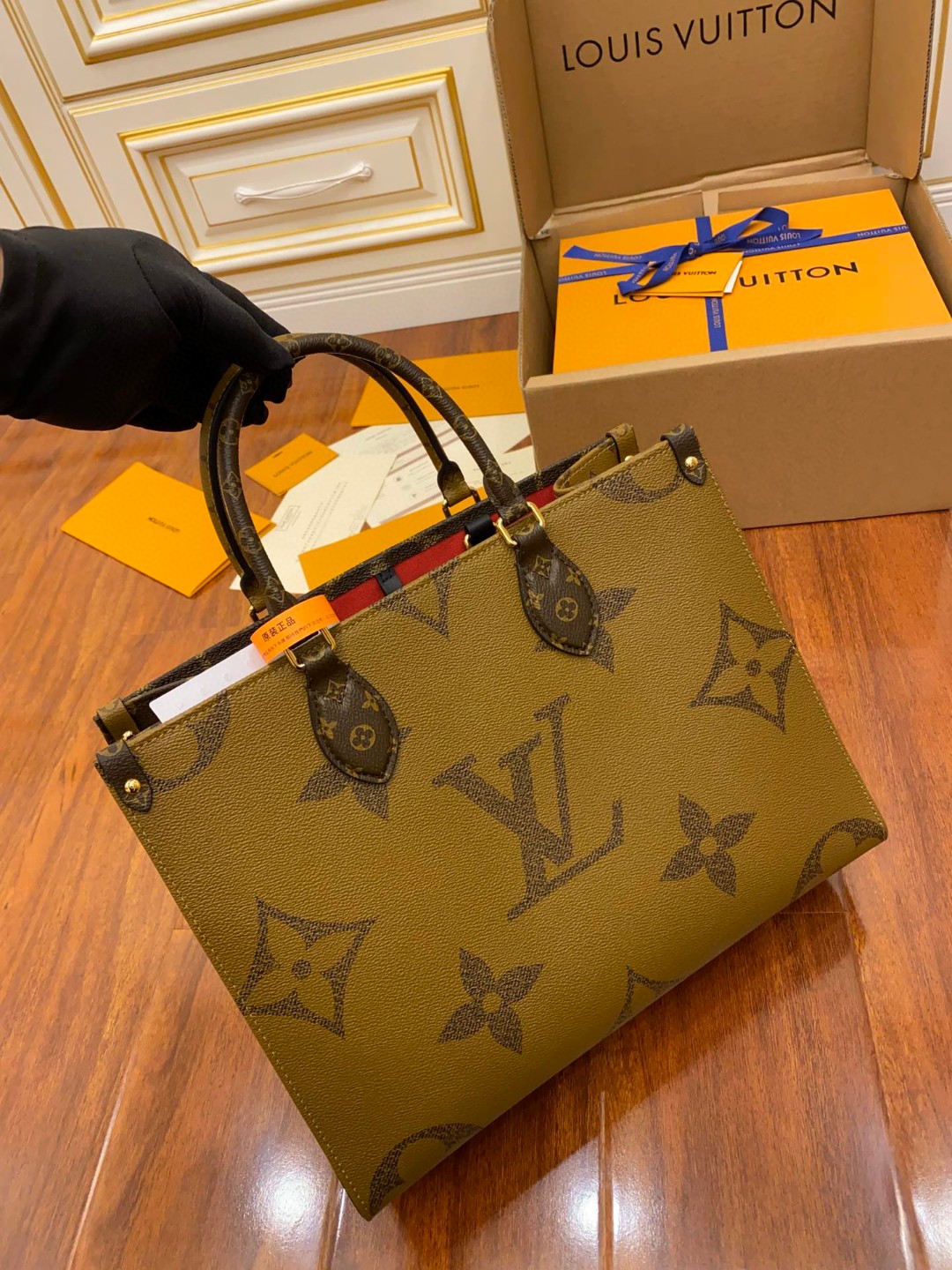 LOUIS VUITTON ONTHEGO MM 经典老花满印涂层帆布托特包 单肩包 斜挎包 手提包 女款 中号 棕色 焦糖色 M45321