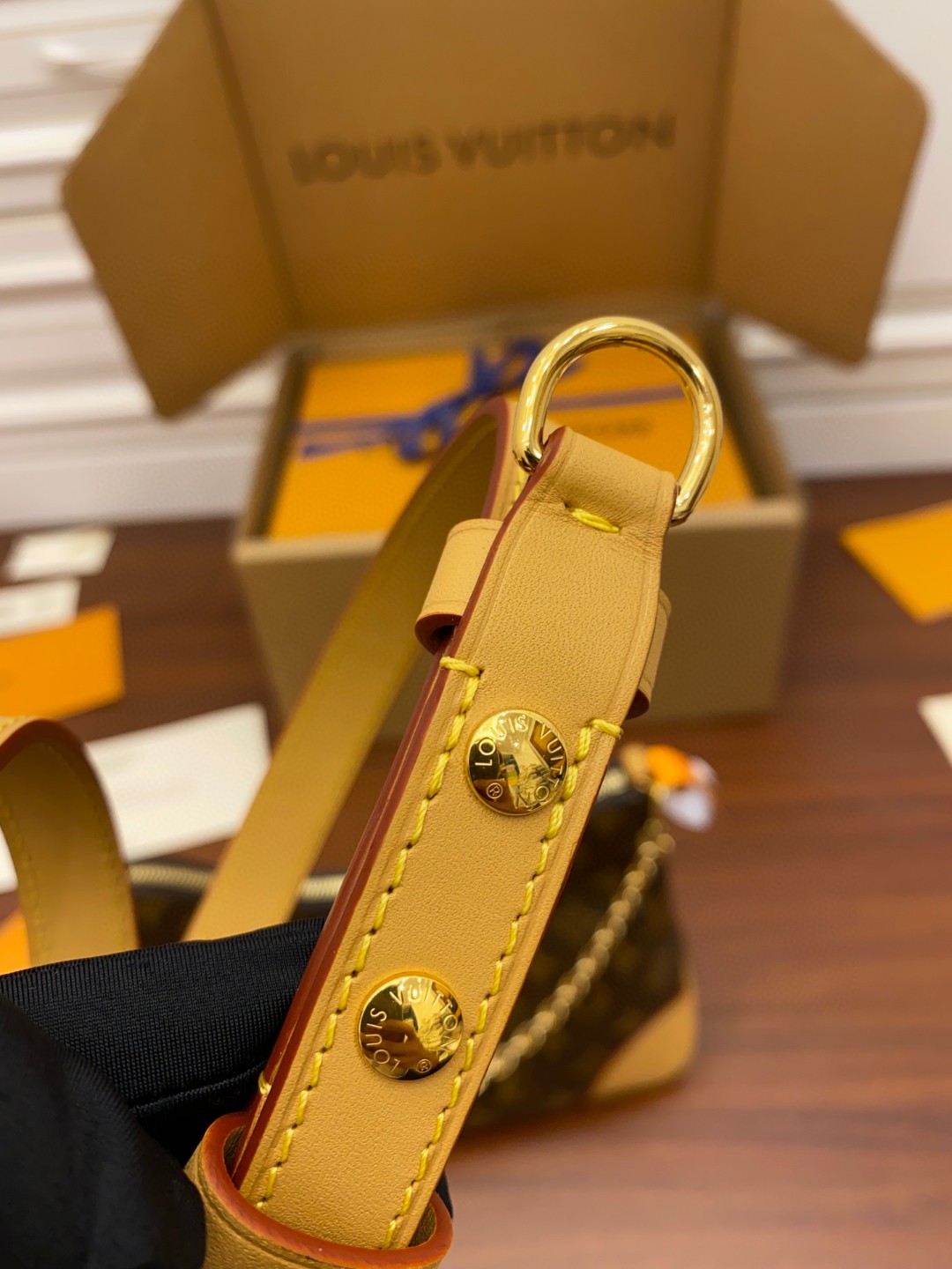 LOUIS VUITTON BOULOGNE 手袋经典老花涂层帆布拼牛皮革饰边 单肩包 斜挎包 腋下包 手提包 女款 棕色 M45832