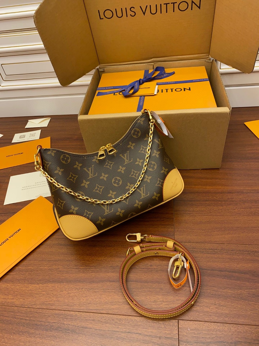 LOUIS VUITTON BOULOGNE 手袋经典老花涂层帆布拼牛皮革饰边 单肩包 斜挎包 腋下包 手提包 女款 棕色 M45832