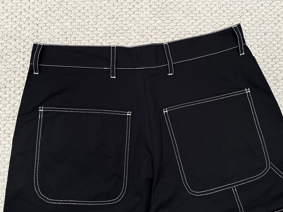 PRADA 普拉达 FW23 拼色明线设计徽标 短裤 五分裤 休闲裤 运动裤 裤子 男女同款 黑色 SPH292-108I-F0002-S-232