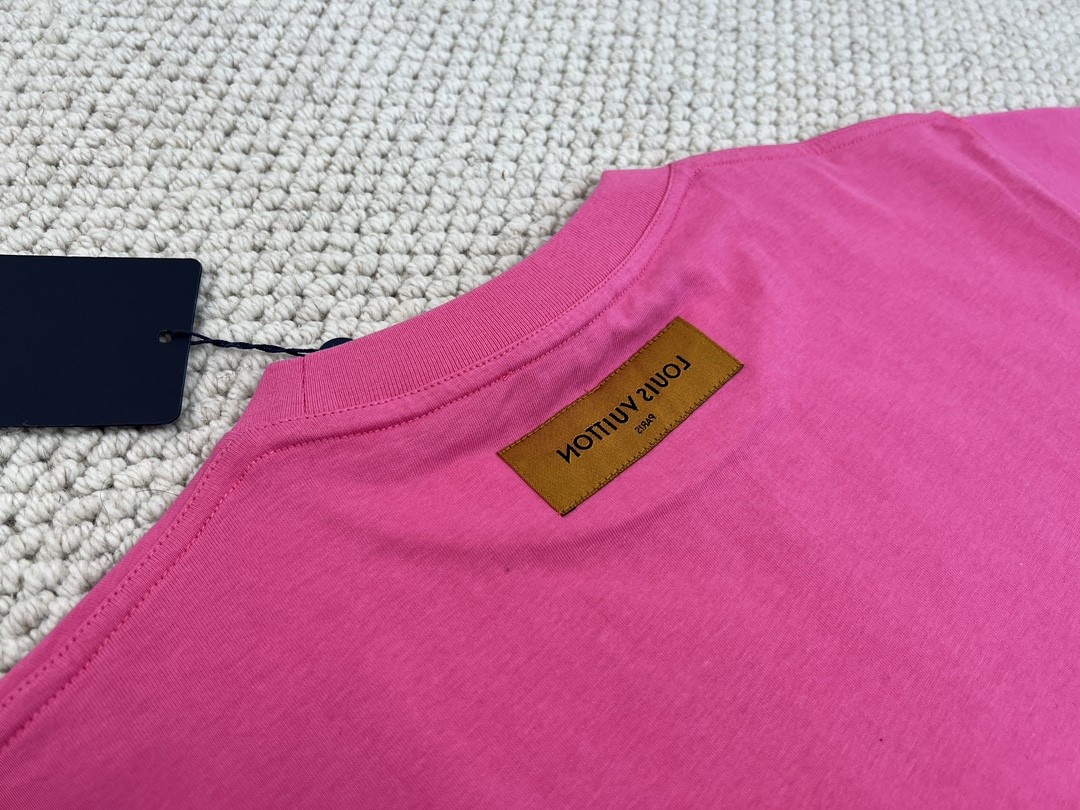 LOUIS VUITTON 路易威登 纯色 圆领 短袖 T 恤 上衣 夏款 男女同款 粉色 1A8R56