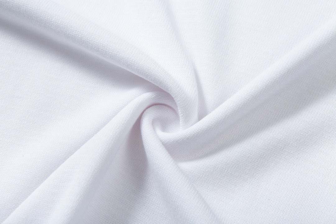 LOUIS VUITTON 路易威登 字母印花 圆领 短袖 T 恤 上衣 夏款 男女同款 白色 1ABJ8M