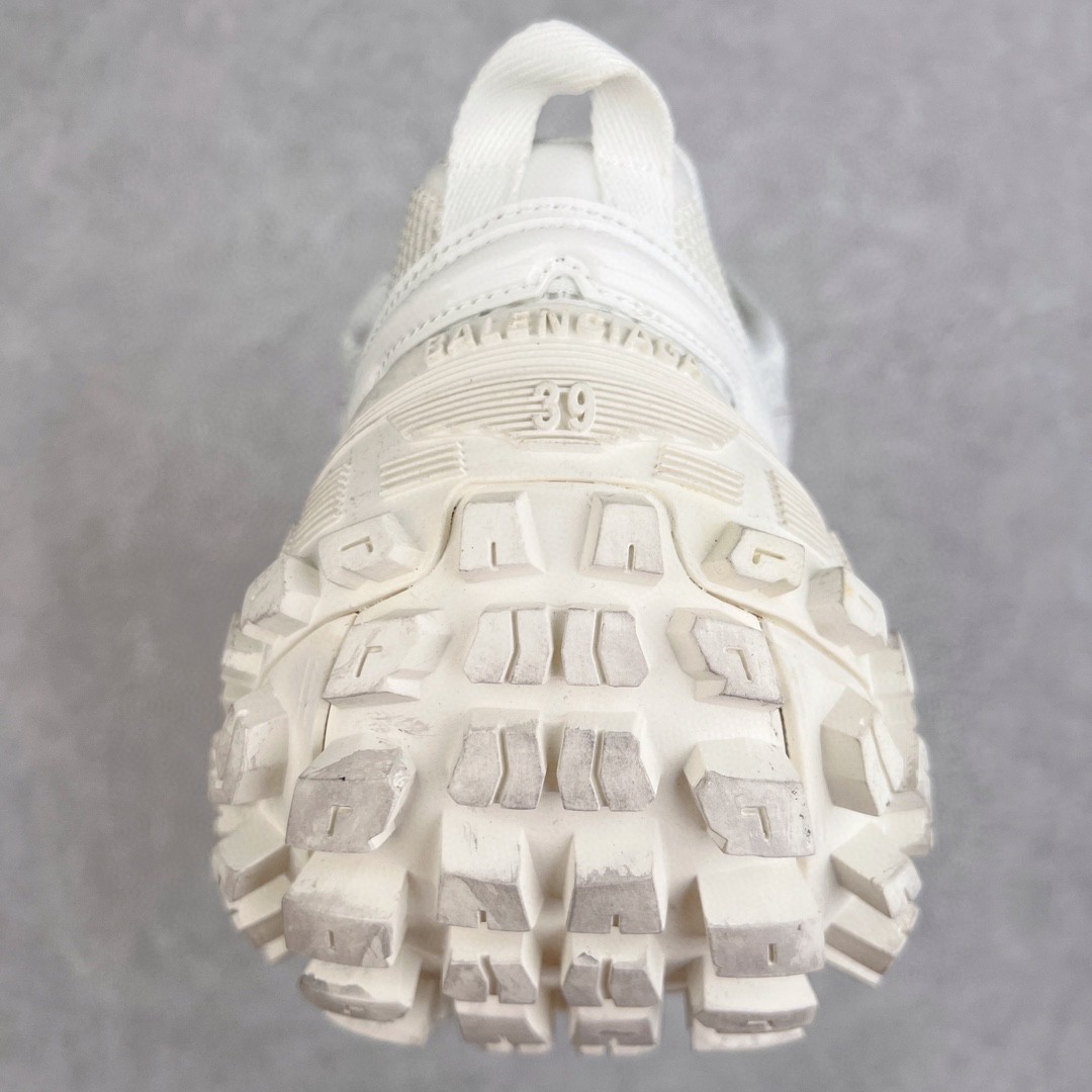 Balenciaga 巴黎世家 复古做旧 轮胎鞋 老爹鞋 男鞋 女鞋 白色