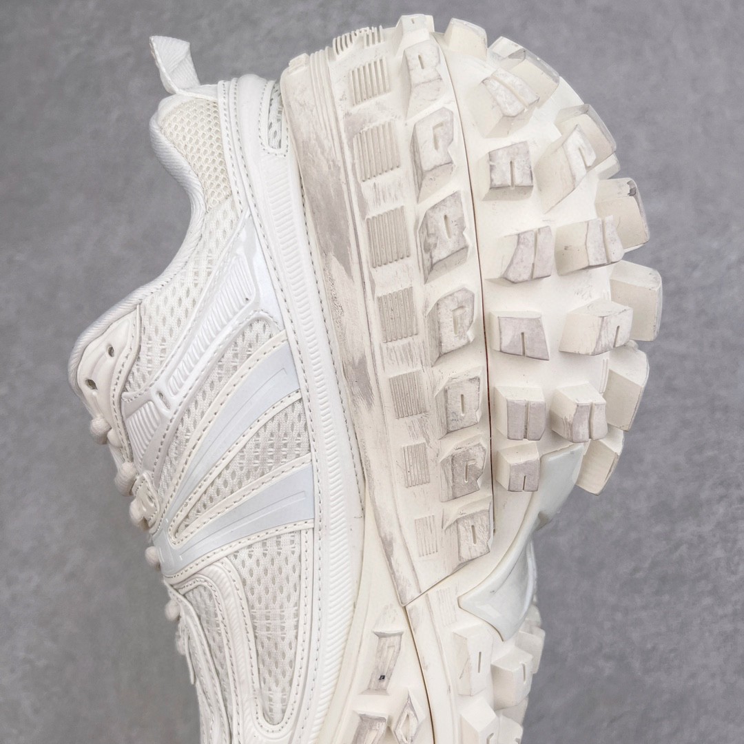 Balenciaga 巴黎世家 复古做旧 轮胎鞋 老爹鞋 男鞋 女鞋 白色