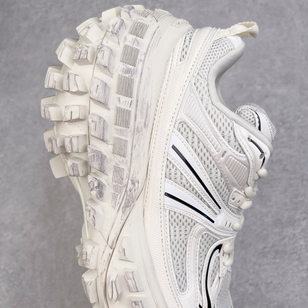 Balenciaga 巴黎世家 复古做旧 轮胎鞋 老爹鞋 男鞋 女鞋 白黑 685613W2RAA9110