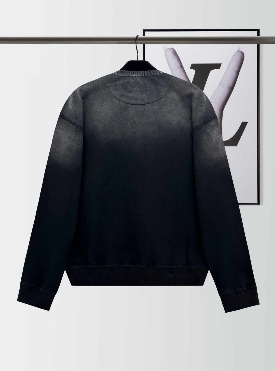 PRADA 普拉达 徽标休闲渐变圆领 长袖 卫衣 男女同款 黑灰色 UJL26A-13BG-F0002