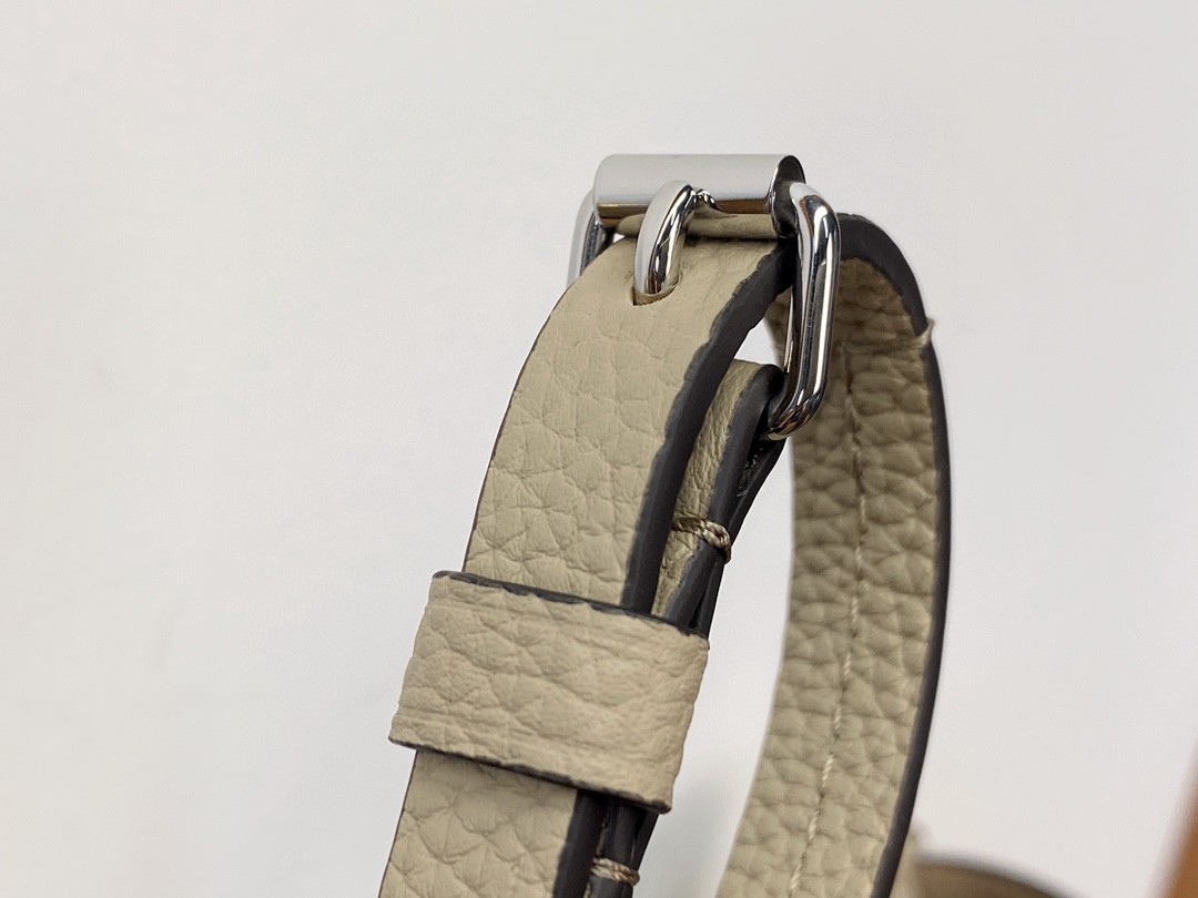 LOUIS VUITTON 路易威登 Blossom MM 品牌镂空Logo老花满印粒面小牛皮 托特包 斜挎包 单肩包 手提包 灰咖色 M21849