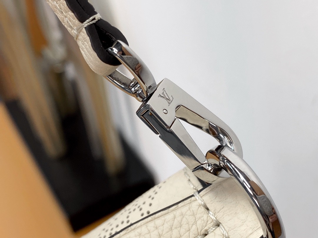 LOUIS VUITTON 路易威登 Blossom MM 品牌镂空Logo老花满印粒面小牛皮 托特包 斜挎包 单肩包 手提包 米白色 M21909