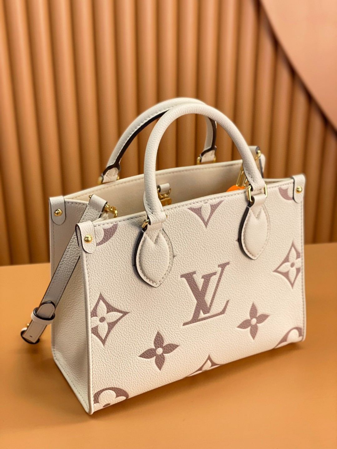 LOUIS VUITTON 路易威登 经典老花满印压花粒面牛皮 托特包 斜挎包 单肩包 手提包 白色 M45654