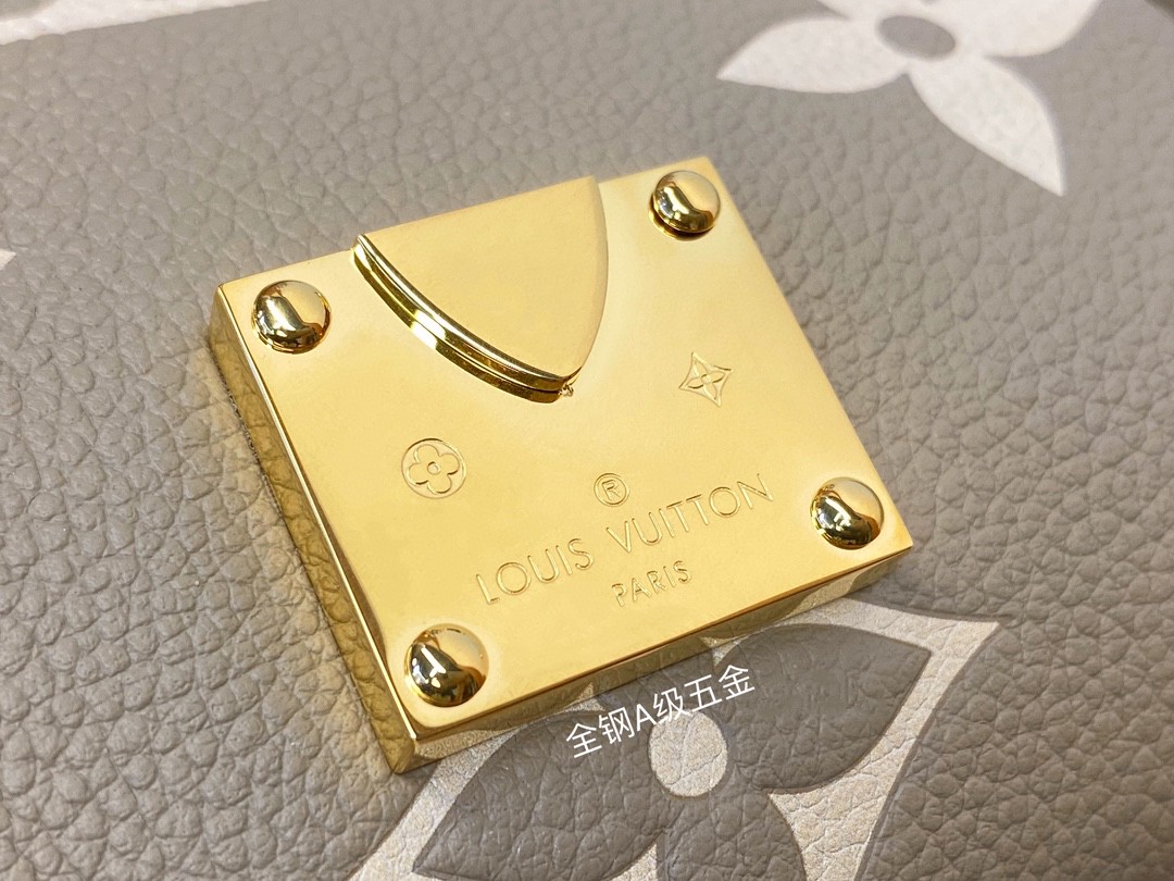 LOUIS VUITTON 路易威登 Favorite 超大老花图案压纹软粒面牛皮 腋下包 斜挎包 单肩包 手提包 大象灰 M45836