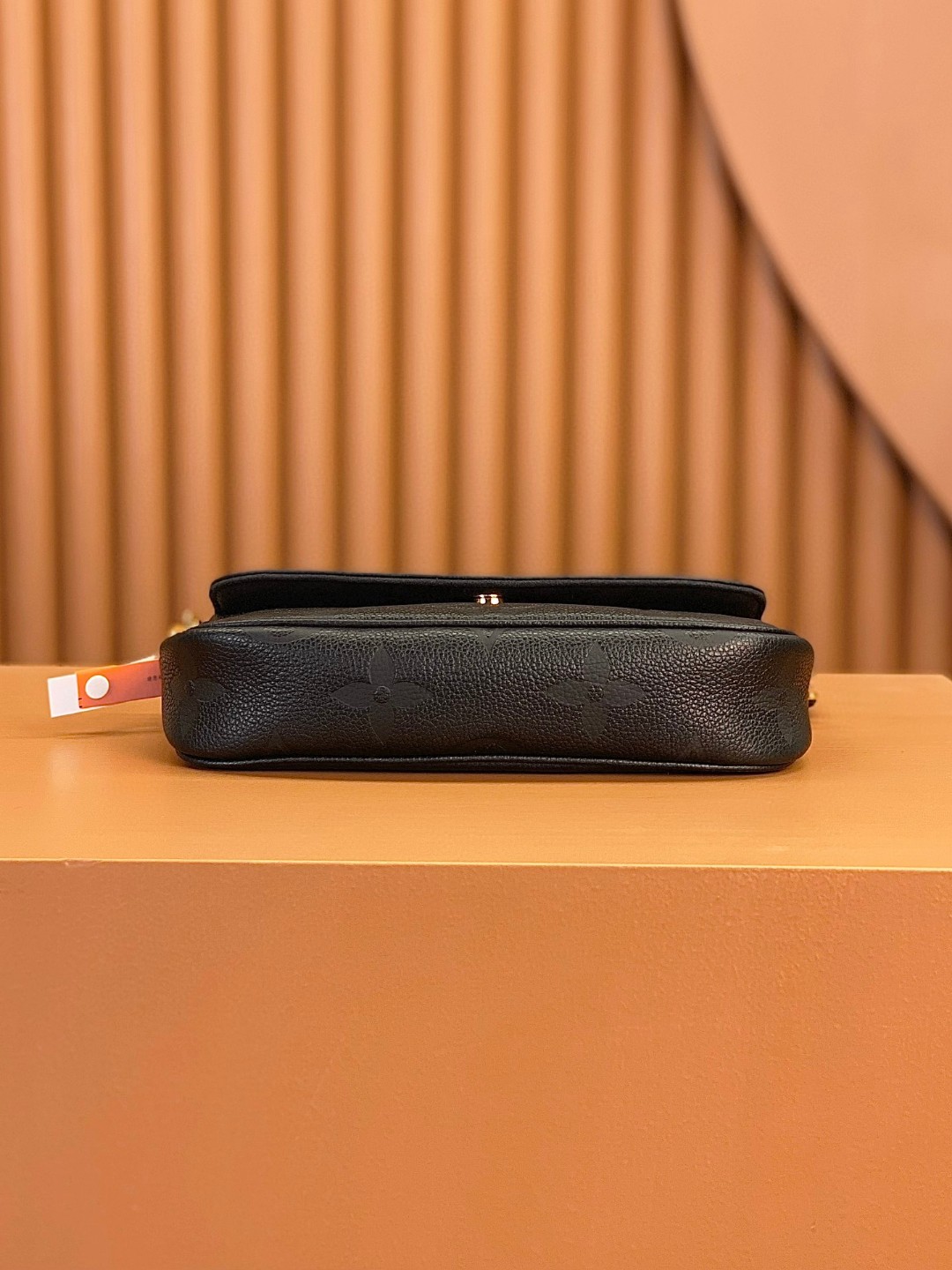 LOUIS VUITTON 路易威登 IVY 金属链条老花满印牛皮革 法棍包 腋下包 斜挎包 单肩包 手提包 黑色 M82154