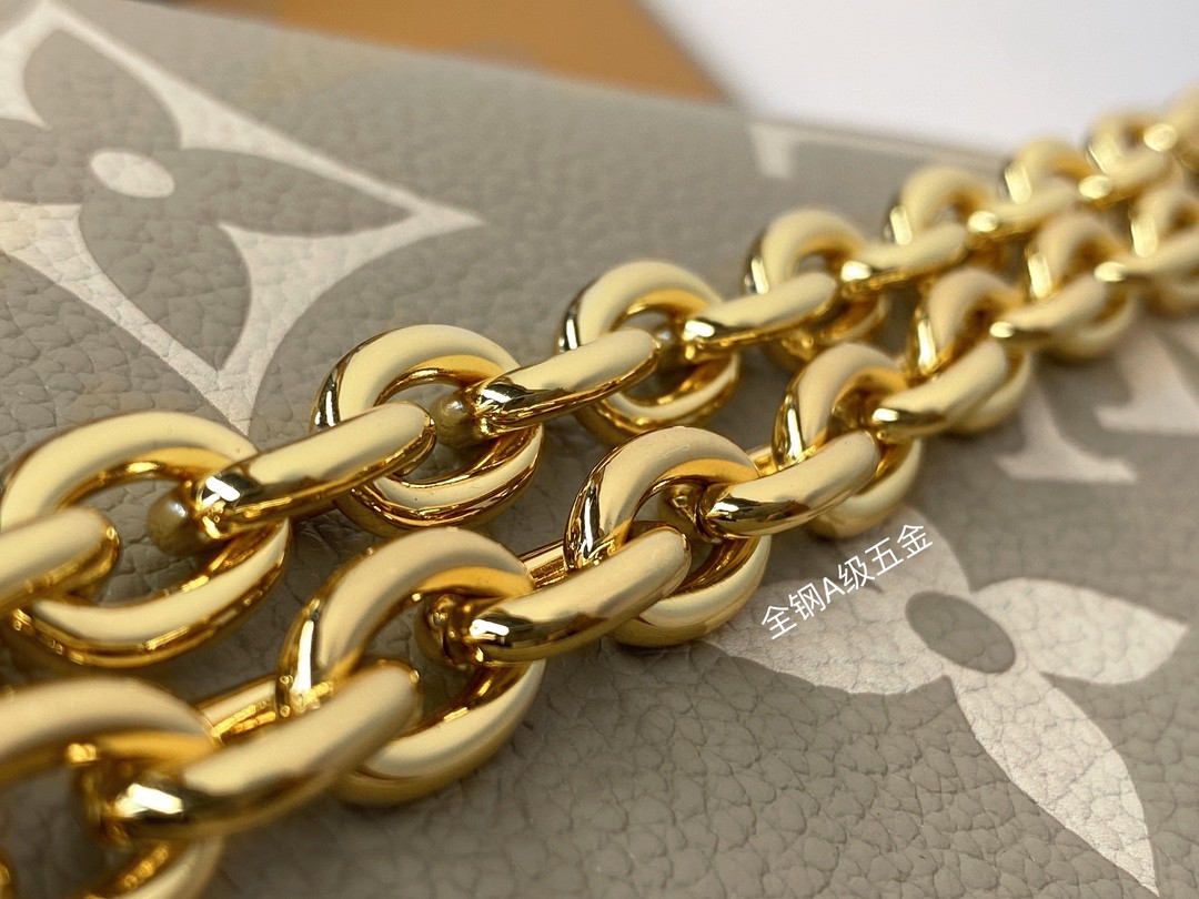 LOUIS VUITTON 路易威登 IVY 金属链条老花满印牛皮革 法棍包 腋下包 斜挎包 单肩包 手提包 米灰色 M82211