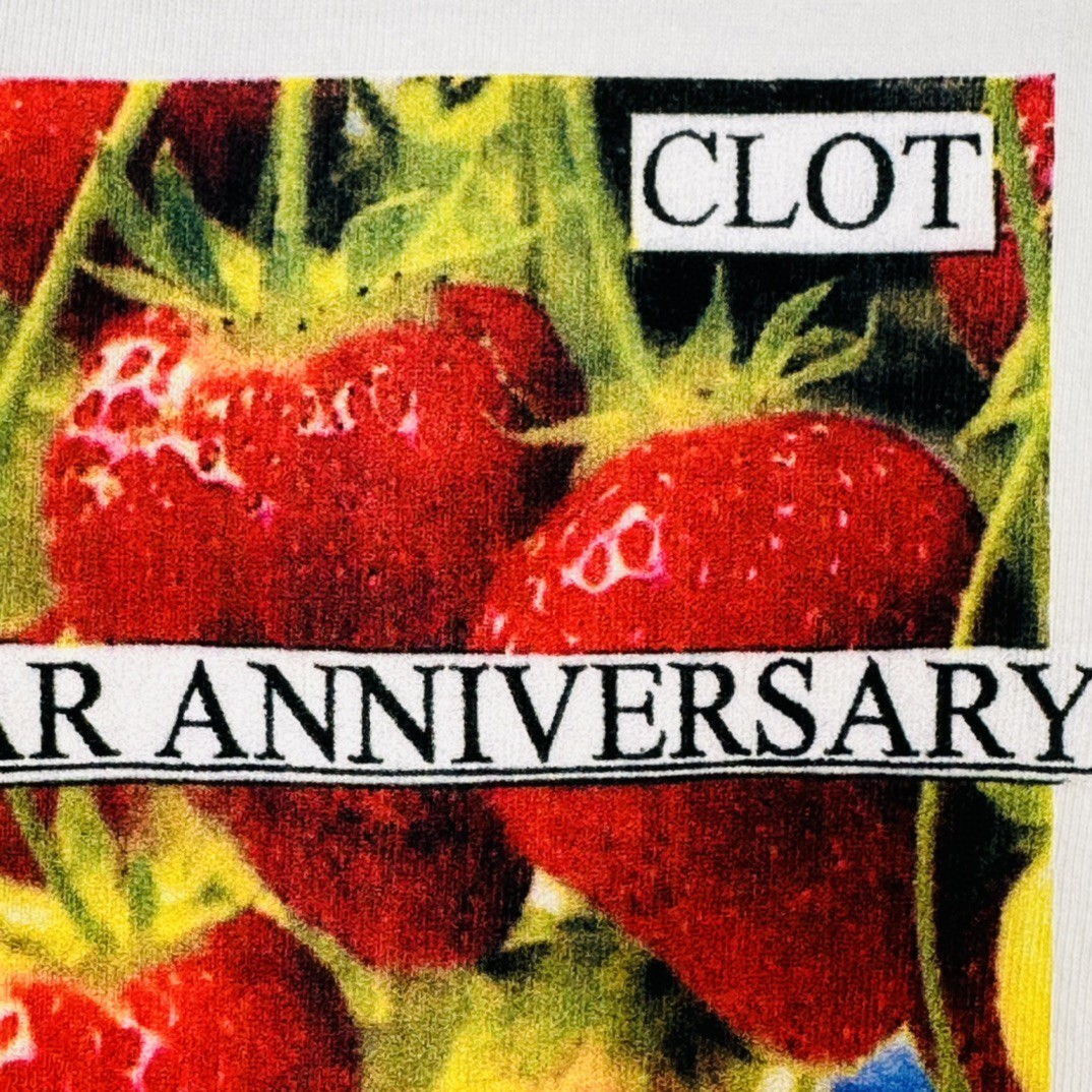 Supreme CLOT 联名款 字母草莓图案印花 圆领 短袖 T 恤 男女同款 白色 SUP-SS23-73